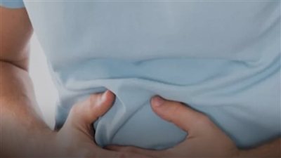 يعاني بعض مرضى القولون العصبي من زيادة حدة الأعراض فور الاستيقاظ من النوم.. تعرف على الأسباب وطرق التعامل معها