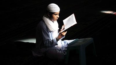 آية واحدة تقلب موازين الرزق! داوم عليها صباحًا ومساءً سترى العجب في حياتك