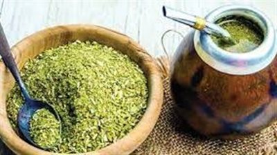 انتهى زمن الحبوب المنومة  كوب دافئ من هذا المشروب الطبيعي يُغرقك في نوم عميق خلال دقائق فقط