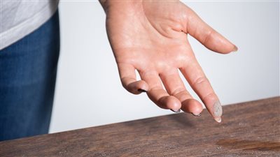 السبب الذي يحوّل البيت إلى مكان للشقاء: كائن صامت يعيش في الزوايا ويجلب الهم والكآبة 
