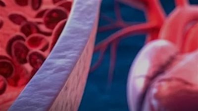 يمكن معرفة ما إذا كان القلب يضخ الدم والأكسجين إلى جميع أنحاء الجسم بكفاءة أم لا عن طريق مجموعة من الأعراض المبكرة